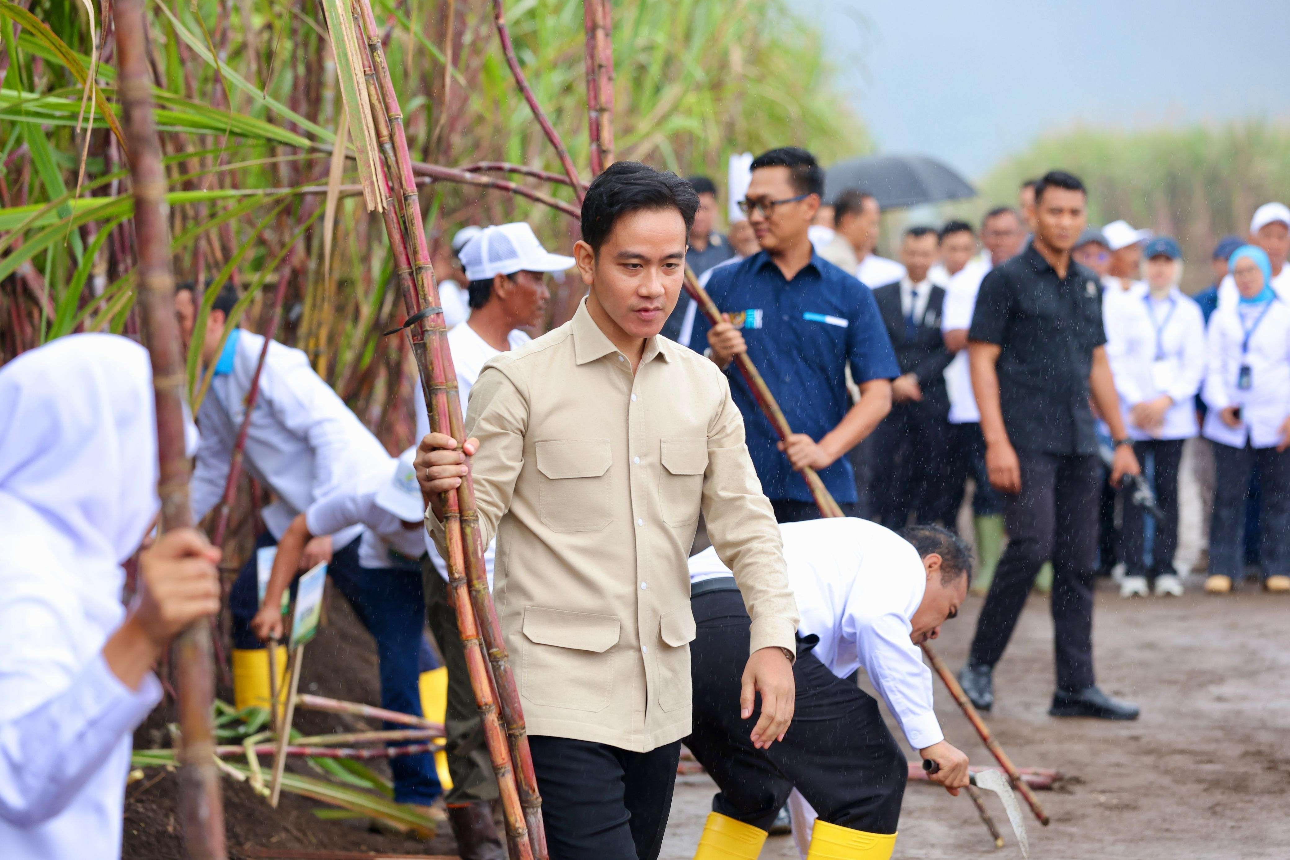Hormati Konstitusi, Tolak Provokasi Pemakzulan Wapres Gibran